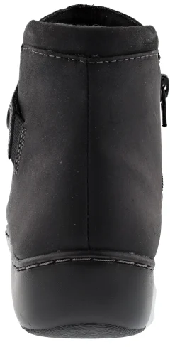 Clarks Women's Cora Rae Ankle Boots