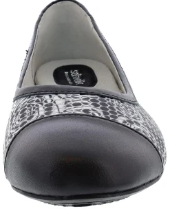 Softwalk Women's Napa Narrow Width Slip On Ballerina Flats