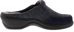 Softwalk Women's Narrow Width Slip On Clogs